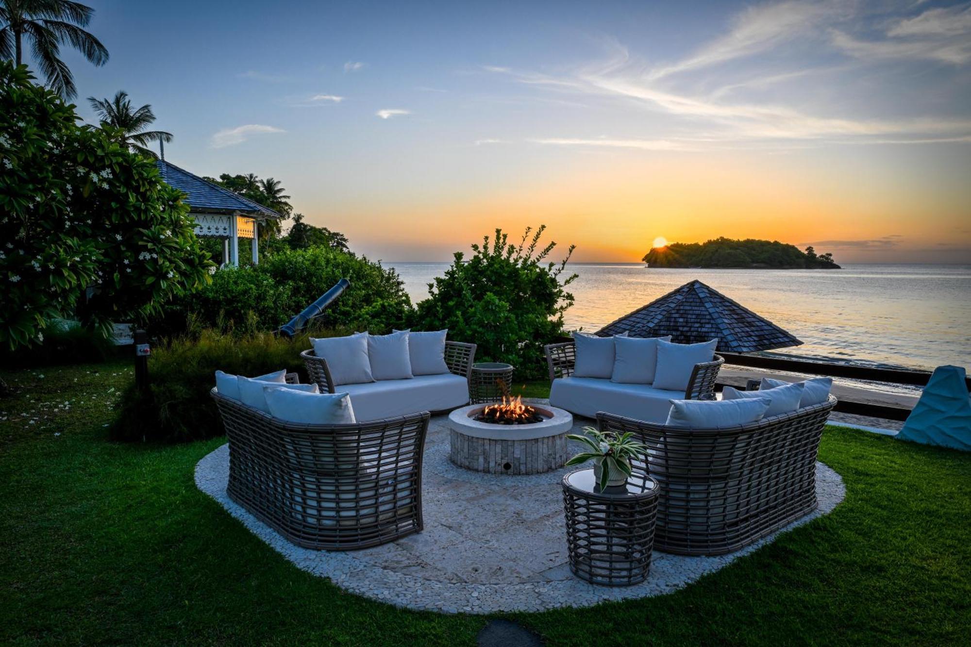 Sandals Halcyon Beach All Inclusive - Couples Only (Adults Only) Vigie Esterno foto